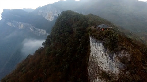 被誉为“东方阿尔卑斯”到底有多美?航拍南川金佛山!大美重庆